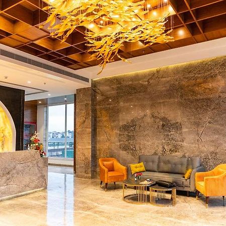Clarion Hotel Epicure Дехрадун Интерьер фото